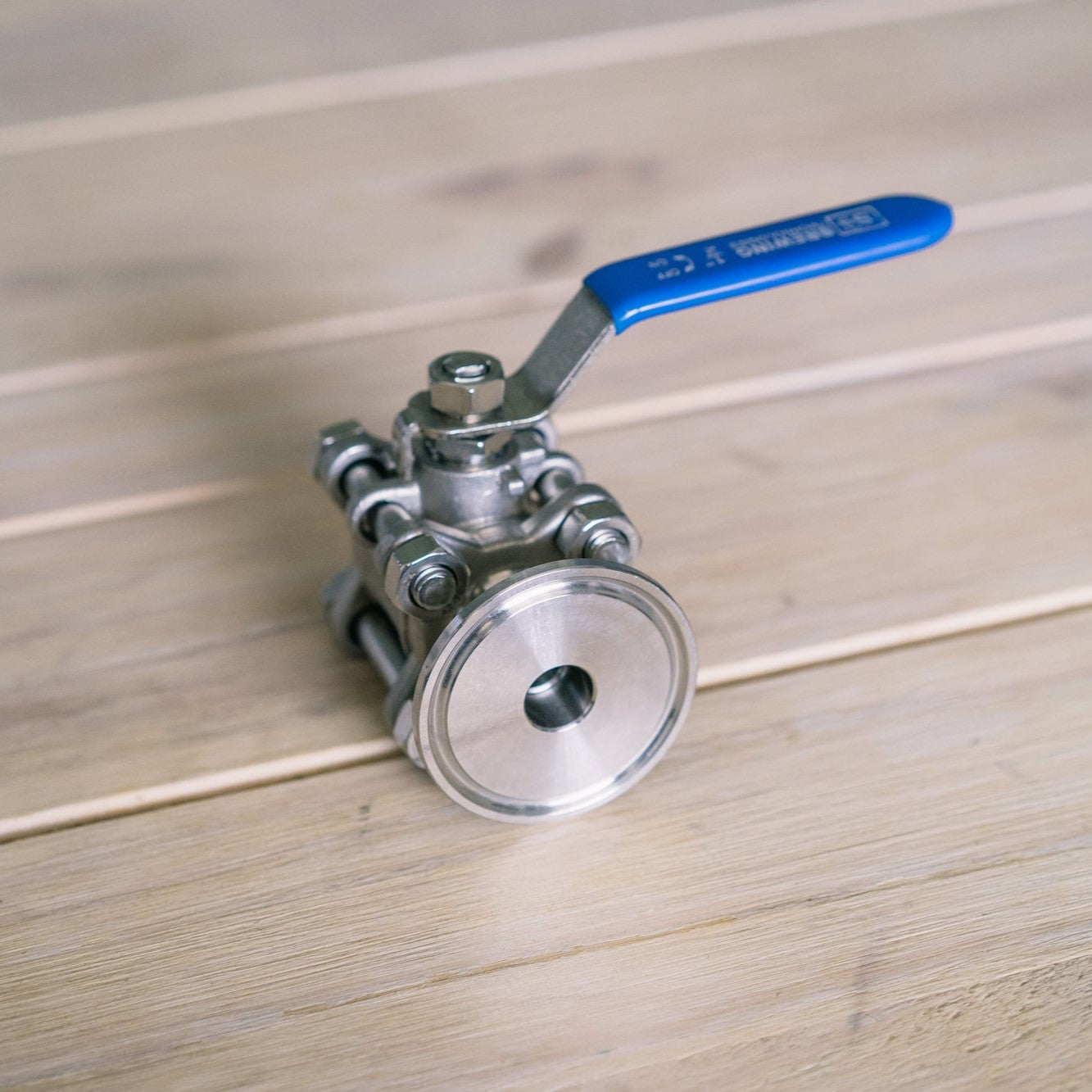 1.5" TC Ball Valve to 1/2" NPT