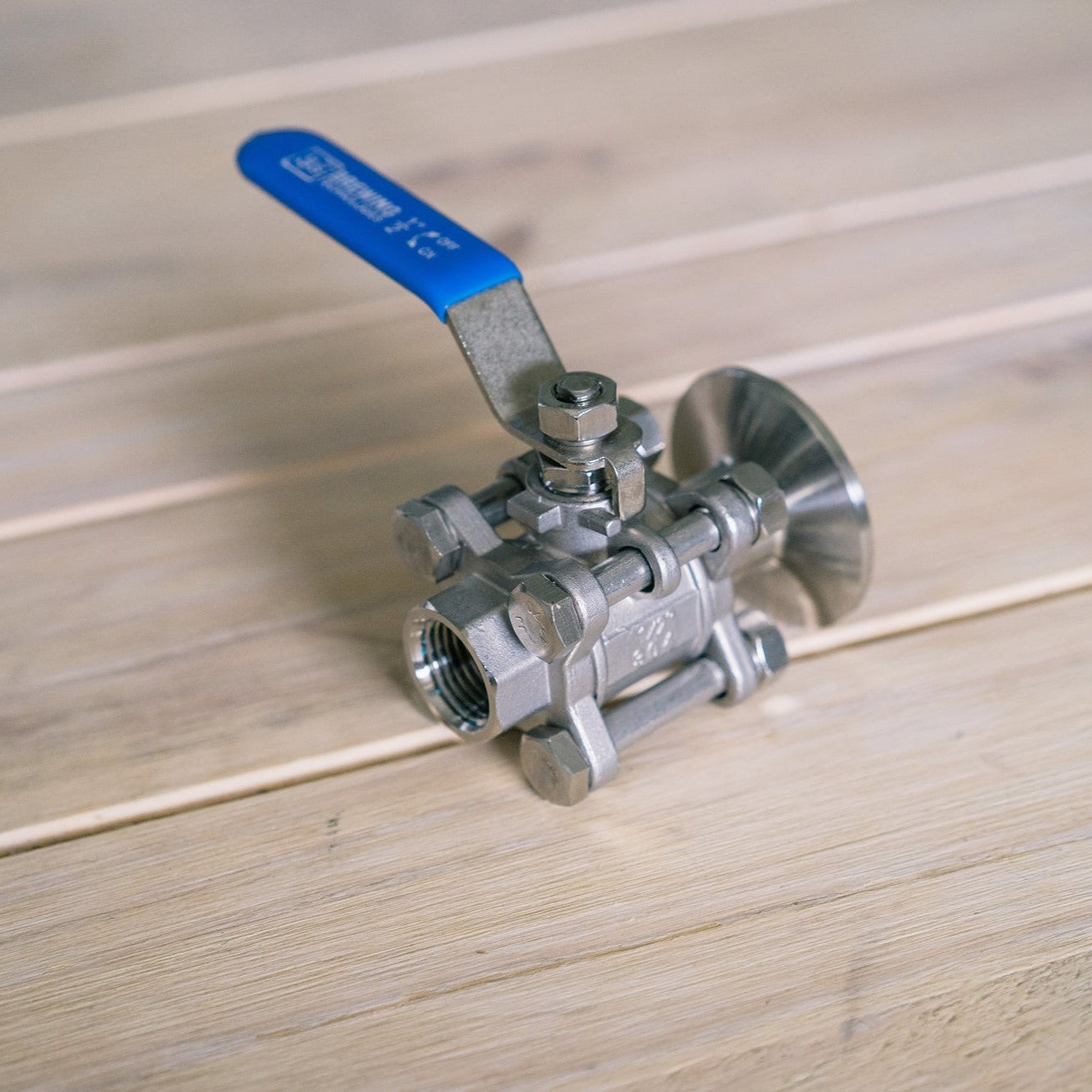 1.5" TC Ball Valve to 1/2" NPT
